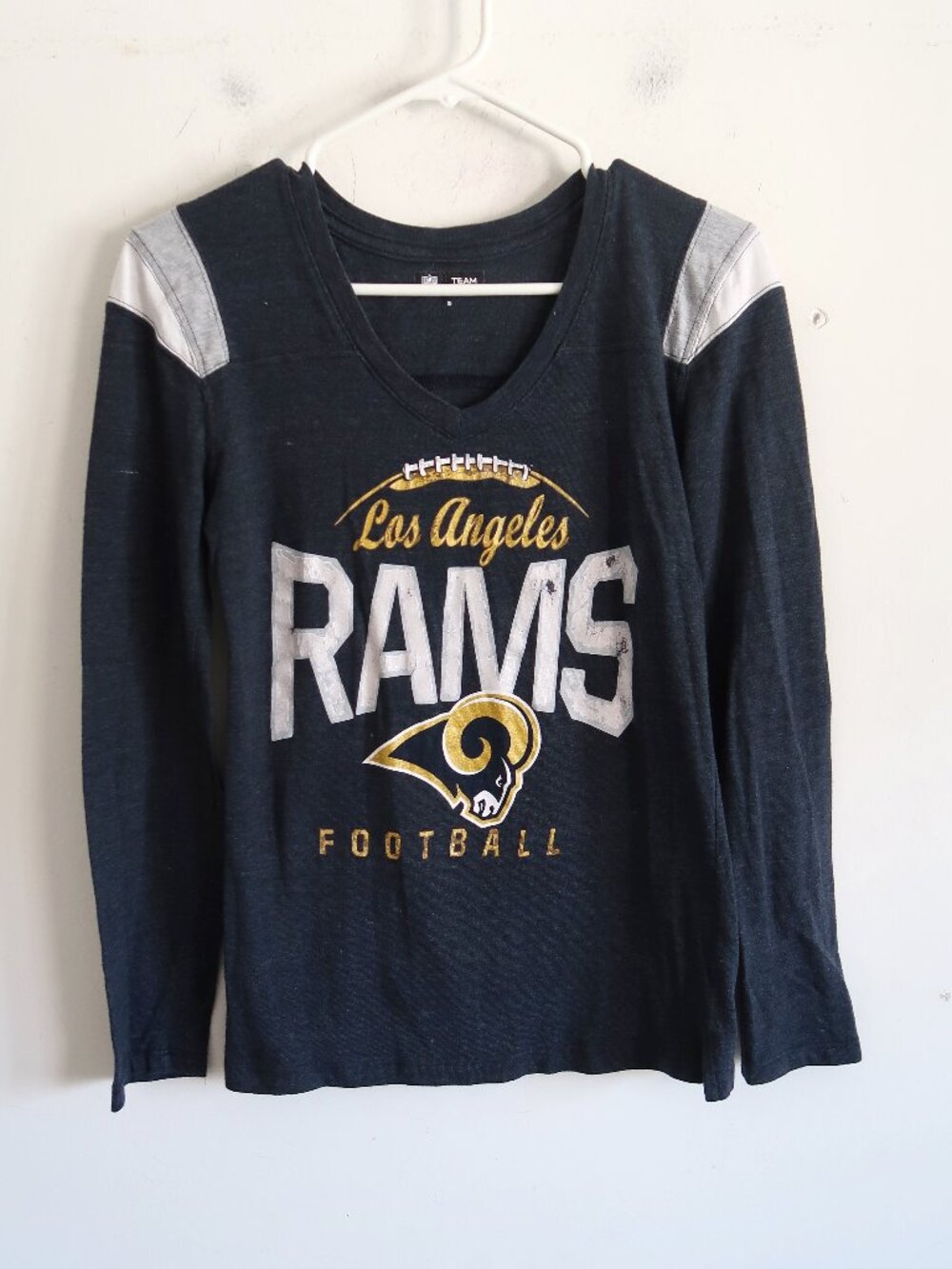 NFL Team Apparel LA Rams Long Sleeve Shirt - Size Medium